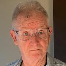 Mark Dain's Instagram, Twitter & Facebook