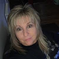 Sharron Willis's Instagram, Twitter & Facebook