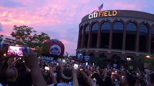 Fans Sing One More Light Citi Field Ny Chester Bennington Tribute Youtube