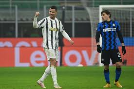 16 cuadrado, 30 bentancur, 25 rabiot, 22 chiesa (28 demiral substitutes: Cristiano Ronaldo Marca Duas Vezes Iguala Marca De Pele E Juventus Bate A Inter De Milao Na Copa Da Italia Lance