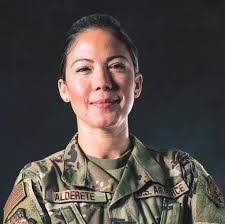 Amanda Alderete's Instagram, Twitter & Facebook