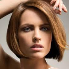 Cleopatra Trixie S Beauty Bar Chin Length Haircuts Straight Blonde Hair Medium Blonde Hair