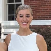 Madeline Ashley's Instagram, Twitter & Facebook