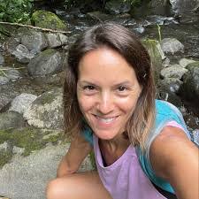 Jennifer Gantz's Instagram, Twitter & Facebook