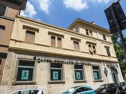 Altre istituti finanziari offerte vicino a banca popolare di novara Bpm Banca Popolare Di Milano Editorial Stock Photo Image Of Emblem Brand 153889593