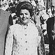 Pedro's highly secret embalming technique was often referred to as the art of death. Eva Peron Political Wife Wiek Urodziny Bio Fakty Rodzina Wartosc Netto Wzrost I Wiecej Allfamous Org