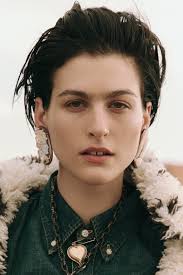 How To Nail The New Androgyny