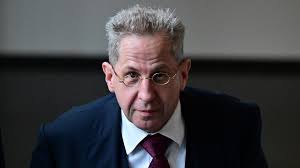 Verfassungsschutz speichert Maaßen als Rechtsextremisten ab | tagesschau.de