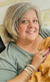 Karen Sandefur's Instagram, Twitter & Facebook