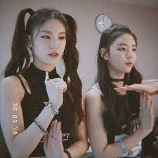 To her the royalties only care about themselves and never about their people. Itzy Yeji ìì§ Yelia Yeji Lia Itzy ìì§ Facebook