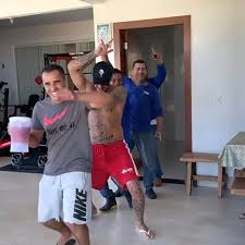 Spanning 93,030 square kilometres (35,920 sq mi) of the carpathian basin, it is bordered by slovakia to the north, ukraine to the northeast, romania to the east and southeast, serbia to the south, croatia and slovenia to the southwest, and austria to the west. Hungria Hip Hop S Feet Wikifeet Men