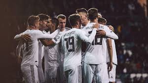 Deutschland gewann dieses spiel 3:2 und konnte sich den dritten platz sichern. Weltrangliste Dfb Team Beendet Jahr Als 15 Dfb Deutscher Fussball Bund E V