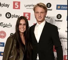 He is dating instagram star cecilie hornbaek. Cecilie Hornbaek Kasper Dolberg S Girlfriend Bio Wiki