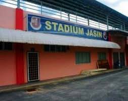 Bukan rumah mewah atau hotel bertaraf 7 bintang. Jasin S Mini Stadium Melakacool