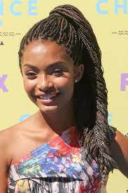 Look Coiffure Yara Shahidi Coiffures De Star Coiffures De Tous Les Jours Idees De Coiffures