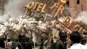 The 1985 mexico city earthquake struck in the early morning of 19 september at 07:17:50 (cst) with a moment magnitude of 8.0 and a maximal mercalli intensity of ix (violent). In Pictures A Look At The Damage To Mexico City After Devastating Earthquake National Globalnews Ca