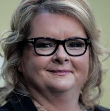 Hall of Famer… but also Hall of Famer in my comedy heart. Loved our  celebration of Comedy Goddess @magda_szubanski Magda, I wanted to say  congratulations