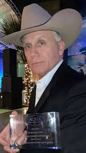 Ricky Spinks's Instagram, Twitter & Facebook