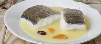 Como preparar un delicioso bacalao al pil pil de forma sencilla.una receta muy fácil y con un truco para que la salsa se ligue y te quede de lujo.ya verás qu. Bacalao Al Pil Pil Traditional Saltwater Fish Dish From Basque Country Spain