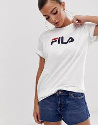 Navy, red, kelly green and navy ocean being 4 of the legendary colours of the settanta borg bj mk1. Fila Oversize Boyfriend T Shirt Mit Logo Auf Der Brust Saluscampusdemadrid
