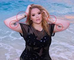 Nikkie de jager (born 2 march 1994), better known by her youtube channel name nikkietutorials, is a dutch makeup artist and beauty vlogger. Nikkie De Jager Wiki Height Age Boyfriend Family Biography More Wikibio