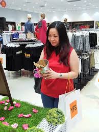 55100 kuala lumpur, malaysia coordinate: Yfs Concept Store Chinese New Year Celebration Let S Roll With Carol