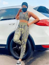 The ee20 engine had an aluminium alloy block with 86.0 mm bores and an 86.0 mm stroke for a capacity of 1998 cc. Nyalleng Thibedi Biography Age Children Abuse Net Worth Cars Uzalo