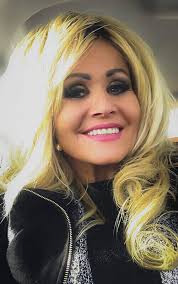 Sheila Erickson's Instagram, Twitter & Facebook