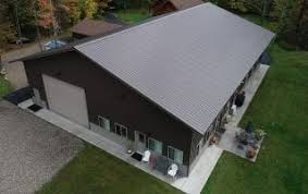 Sometimes you need something a little bigger to meet your storage needs or provide the best space for your workshop or recreational backyard activities. Custom Pole Barn Houses Metal Building Homes