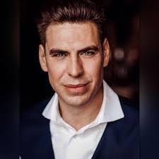 «мы все немного пребывали в шоке. Dmitrij Dyuzhev Filmy S Uchastiem Aktera I Ego Biografiya Foto Semya Dyuzheva I Lyubimye Deti Personalii