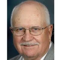 Sharon Earnest's Instagram, Twitter & Facebook