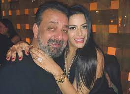 On november 7, 2018, trishala dutt had taken to her instagram handle to give dutt fans a glimpse of the 'just married' couple, sanjay dutt and richa. Rift Between Sanjay Dutt And Daughter Trishala Dutt Escalates Bollywood News Bollywood Hungama