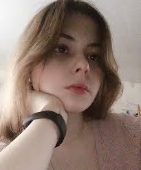 Lina North's Instagram, Twitter & Facebook