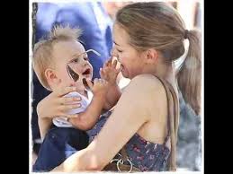 Jest laureatką wielu polskich festiwali piosenki dziecięcej Colin Farrell And Alicja Bachleda Curus With Son Henry Tadeusz Some New Pictures Youtube