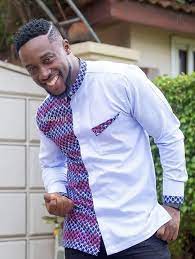 20 nouveaux modèles repérés sur instagram. Pin By Julie Selle On Model Pagne Homme African Shirts For Men African Dresses Men African Men Fashion