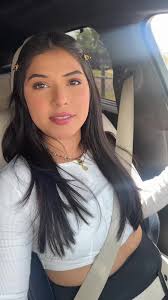 Girl Pumping Her Self