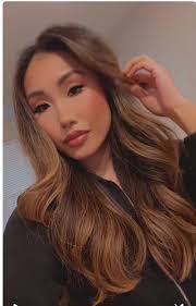 Ashley Nutter's Instagram, Twitter & Facebook