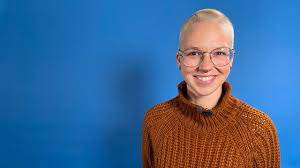 Stefanie heinzmann über ihre vorbilder: Sangerin Neu Mit Glatze Stefanie Heinzmann Erklart Ihren Radikalen Schnitt Youtube