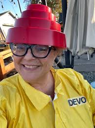 Moments in time from last night's show in Seattle captured by Peter Dervin.  Tonight is round 2!