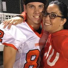 Episode 163 is here! Tressa sits down for an inspirational and moving chat  with three of the incredible women behind The Flashlight Foundation: Nicole  Davies, Donna Hyatt, and Kyla Sims. Created in