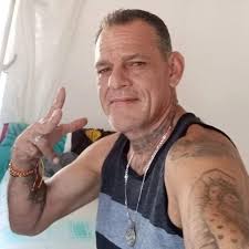 Cúp F có to quá không? Thành thật với tôi đi.. 🫣