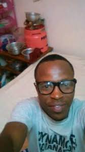 Natafuta House girl. Awe 25 years kuteremuka.💯 Awe mrembo🤤 Asikuwe mrefu  sana🤒 Asiwe amesaa😅 Ajue Niko single😁 Pia yeye awe single😋 Malipo ni  mwisho WA mwezi Outing kila weekend itakuwanga Ajue nitaenda