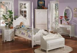 Acme Furniture Pearl White 2pc Bedroom Set With Full Post Bed Vintage Bedroom Furniture Bedroom Furniture Sets Bedroom Set