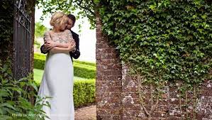 People cover photo shoot pictures. Kelly Clarkson Scraps Big Wedding Plans
