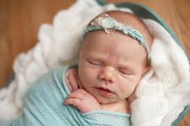 Newborns will always hold a special place in my heart. I've been blessed to  photograph many babies in the last 15 years and newborn sessions are what I  did most of for