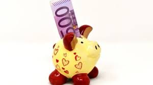 For your convenience mconvert has online euro to moldovan leu (eur vs mdl) history chart and a table of popular currency pairs with their latest exchange rates for 04/27/2021. Curs Valutar Euro Creste Spre Nivelul De 4 75 Lei Mobile