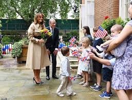 Cuchini camel toe pad ~ a. Melania Adds A Glamourous Touch To A Downing Street Garden Party As She Catches Up With Philip May Daily Mail Online