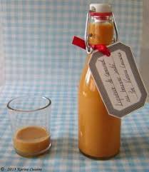Decouvrez La Recette Liqueur De Caramel Au Beurre Sale Sur Cuisineactuelle Fr Liqueur Recette Liqueur Maison