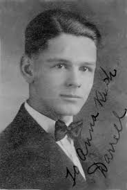 Dr Darrell Leland Bell (1905-1972)