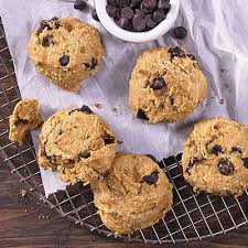 Biscuits Moelleux A La Patate Douce Et Aux Pepites De Chocolat Metro Recipe Chocolate Chip Cookies Chip Cookies Food
